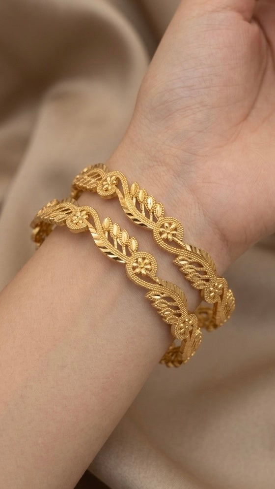 gold platted  bangles for women combo pack of 3