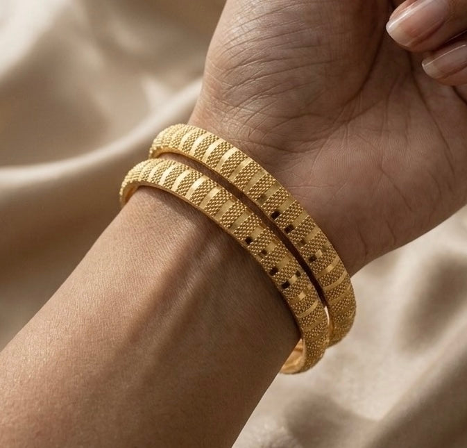 gold platted  bangles for women combo pack of 3